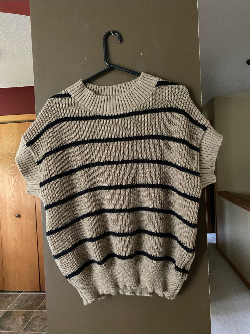 SHEIN Beige and Black Curve Knit Top